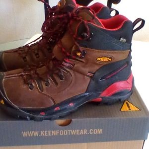 Keen Utility boots